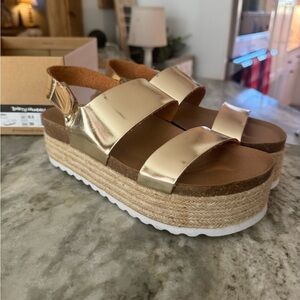 Dirty Laundry Sandals